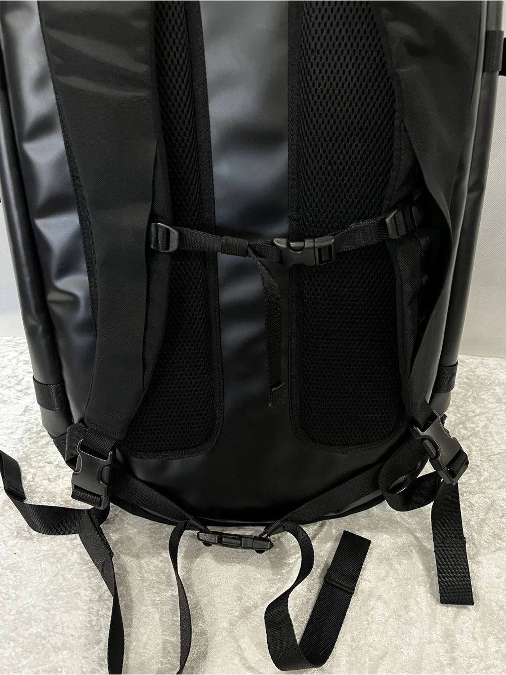Lululemon More Miles Pack 39L Travel Weakener Duffle Backpack Water-Repellent